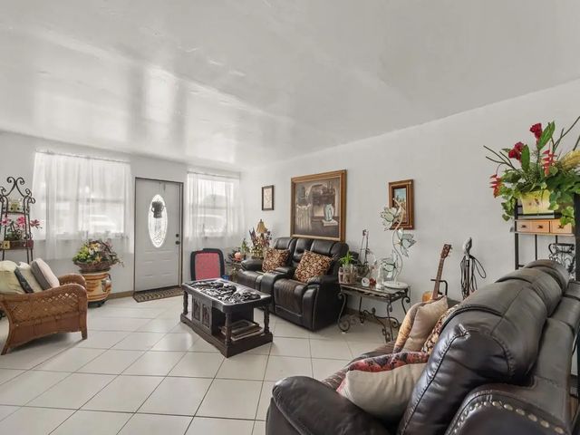 3 of 22 - 2405 Blossom Court, Fort Pierce, FL