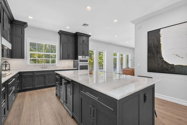 3 of 63 - 2021 Sw 14th Terrace, Fort Lauderdale, FL