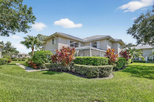 2433 Sw Danbury Lane, Palm City