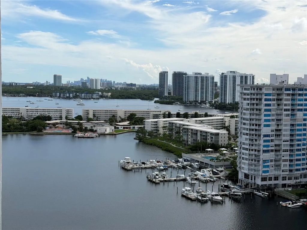 2801 Ne 183rd Street #2107w, Aventura