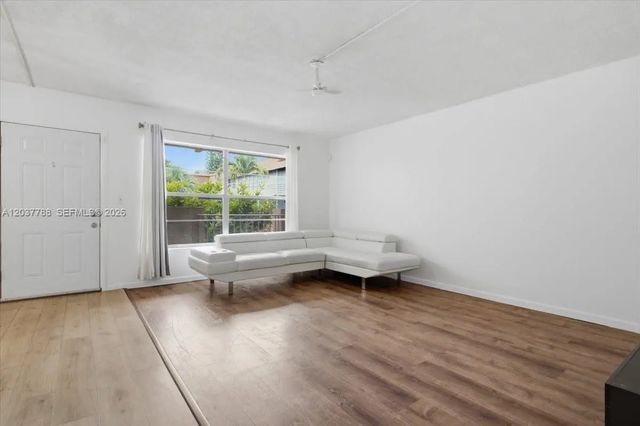3071 Nw 47th Terrace #227, Lauderdale Lakes