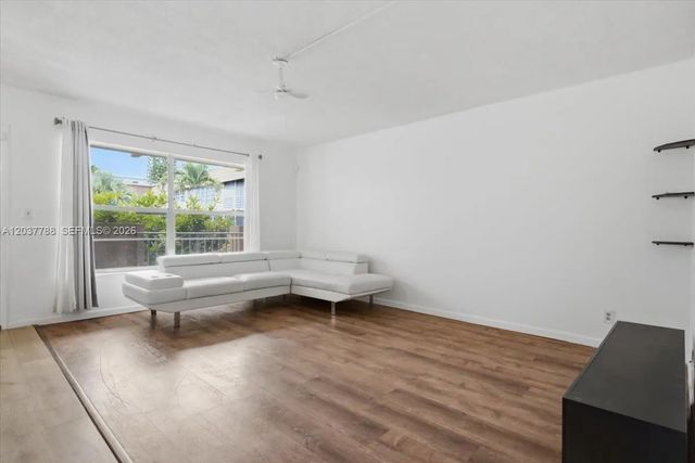 3 of 22 - 3071 Nw 47th Terrace #227, Lauderdale Lakes, FL