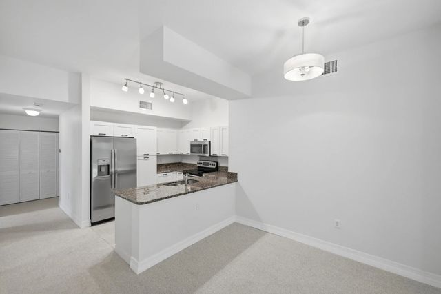5 of 37 - 58 Se Palermo Court #104, Stuart, FL