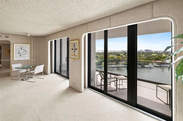 3 of 38 - 5500 Collins Avenue #1401, Miami Beach, FL