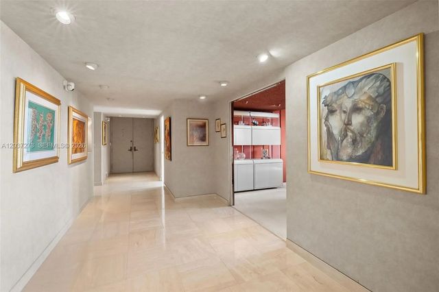 4 of 38 - 5500 Collins Avenue #1401, Miami Beach, FL