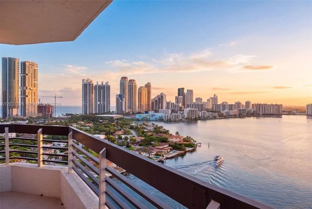 19195 Ne 36th Court #2301, Aventura