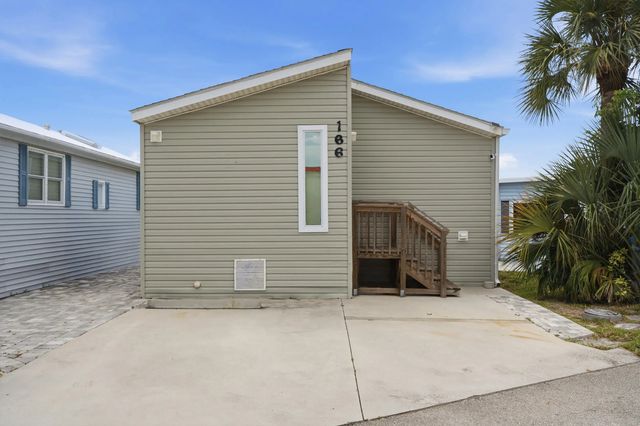 2 of 39 - 166 Nettles Boulevard, Jensen Beach, FL