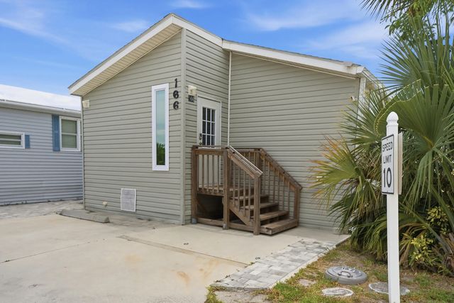 3 of 39 - 166 Nettles Boulevard, Jensen Beach, FL