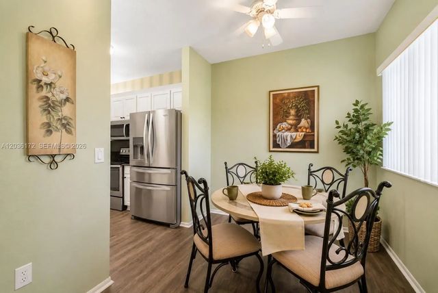 5 of 90 - 7715 Yardley Drive #212, Tamarac, FL