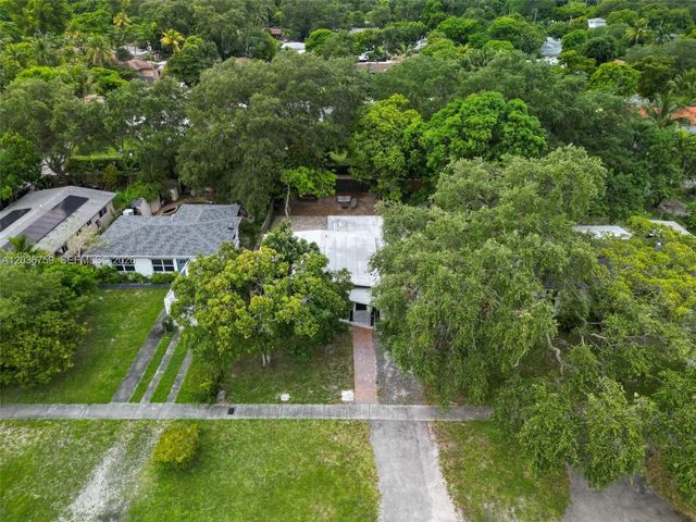 3 of 18 - 1260 Ne 153rd Street, North Miami Beach, FL