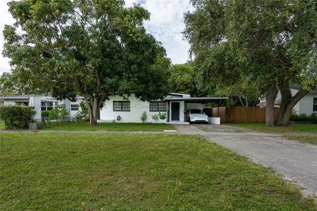 4 of 18 - 1260 Ne 153rd Street, North Miami Beach, FL