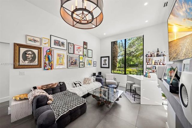 4 of 62 - 269 Ne 104th Street, Miami Shores, FL