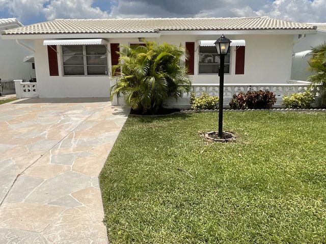 2016 Sw 16th Avenue, Boynton Beach
