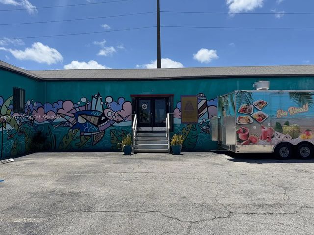 139 Ne 1st Avenue, Hallandale Beach