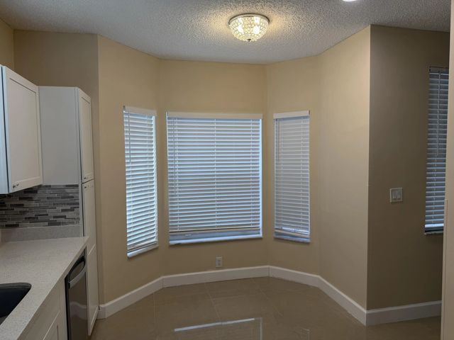 4 of 19 - 940 Doveplum Court, Hollywood, FL