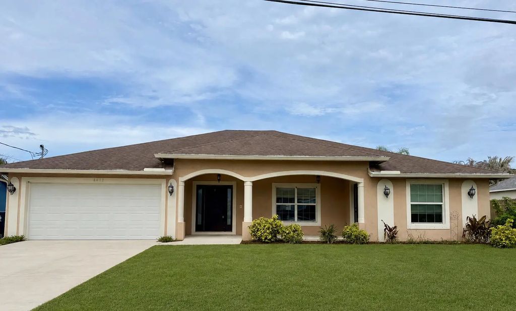 4417 Sw Baturro Street, Port St. Lucie