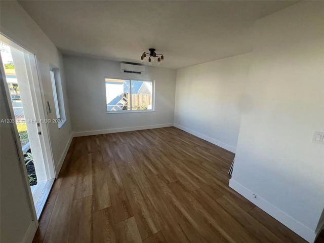 2 of 10 - 1706 Arthur Street, Hollywood, FL