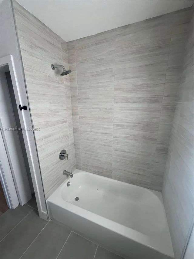 4 of 10 - 1706 Arthur Street, Hollywood, FL