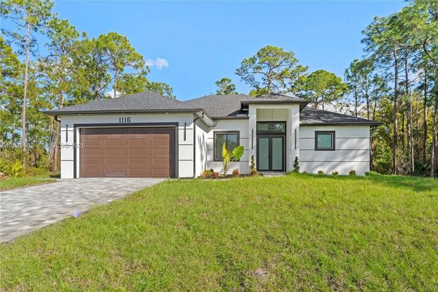 1116 Eighth Avenue, Lehigh Acres