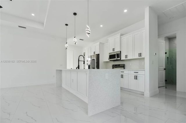 4 of 8 - 1116 Eighth Avenue, Lehigh Acres, FL