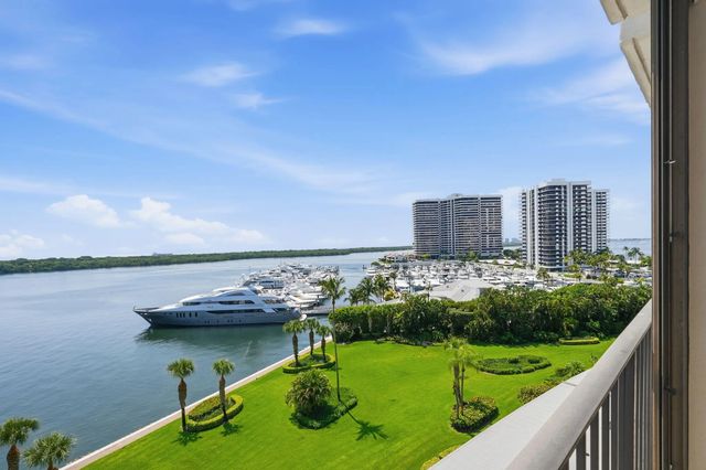 5 of 47 - 124 Lakeshore Drive #8280, North Palm Beach, FL