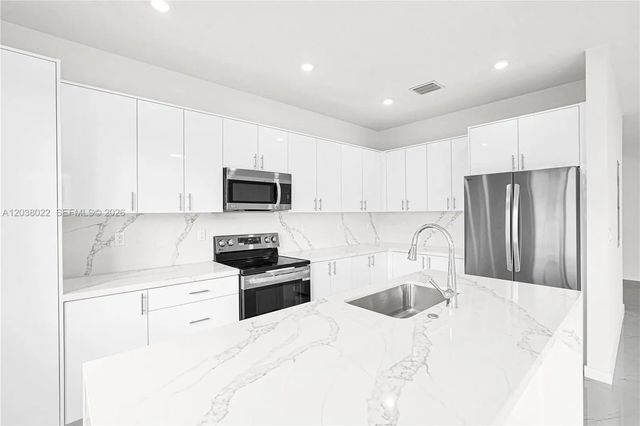 5 of 51 - 22505 Sw 125th Avenue, Miami, FL
