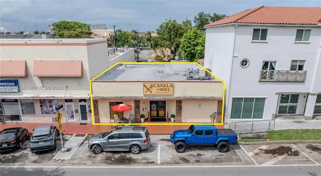 365 N Royal Poinciana Boulevard, Miami Springs