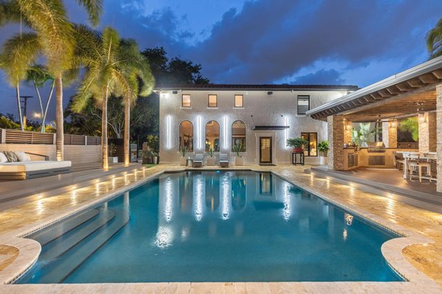290 Nw 6th Street, Boca Raton