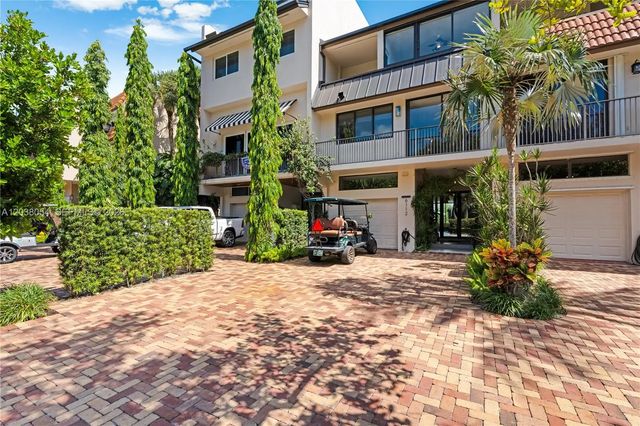 3 of 84 - 6112 Paradise Point Drive, Palmetto Bay, FL