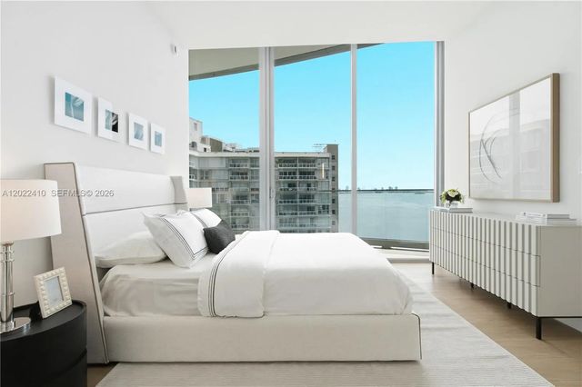 2 of 25 - 175 Se 25th Road #1604, Miami, FL