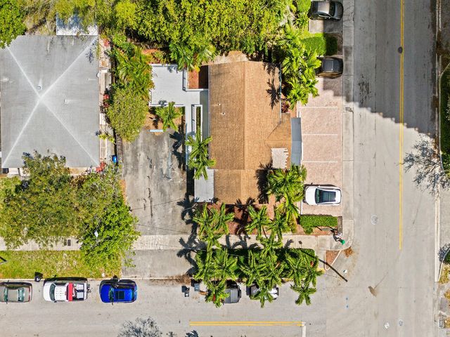 2 of 22 - 103 Ne 4th Street, Fort Lauderdale, FL