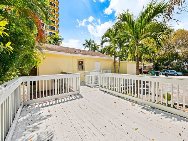 4 of 22 - 103 Ne 4th Street, Fort Lauderdale, FL