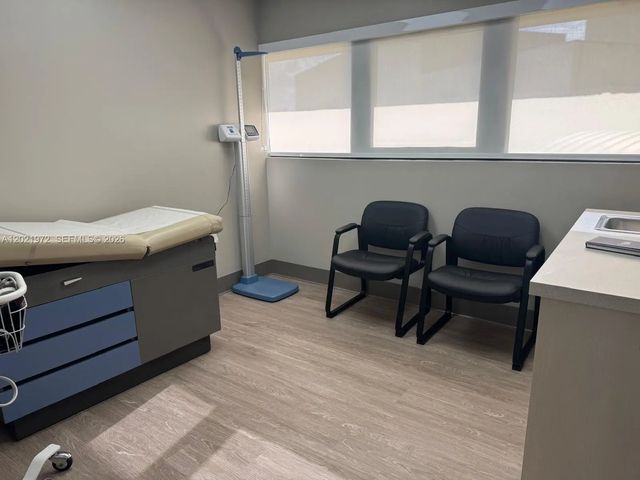 3 of 15 - 7100 W 20th Avenue #214, Hialeah, FL