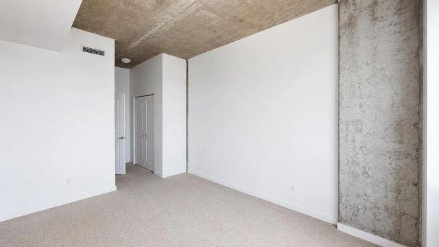 5 of 7 - 300 S Australian Avenue #611, West Palm Beach, FL