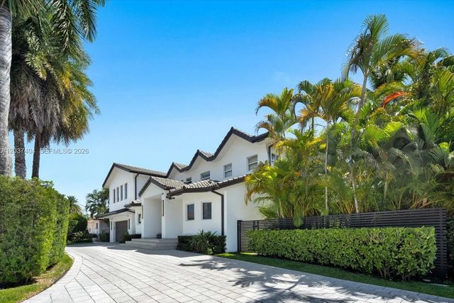 3 of 42 - 431 Layne Boulevard, Hallandale Beach, FL