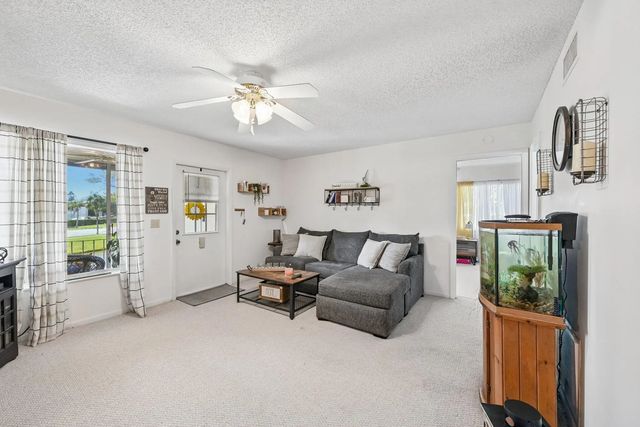 4 of 29 - 5901 Whispering Pine Way #c-2, Greenacres, FL