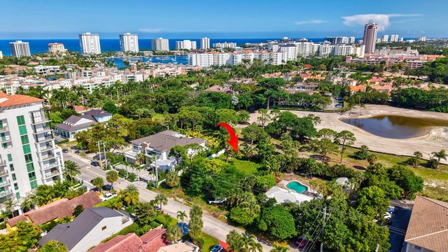 442 E Royal Palm Road, Boca Raton