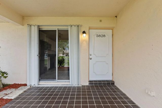 3 of 30 - 5828 Honeybell Court, Fort Pierce, FL
