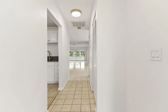 4 of 30 - 5828 Honeybell Court, Fort Pierce, FL