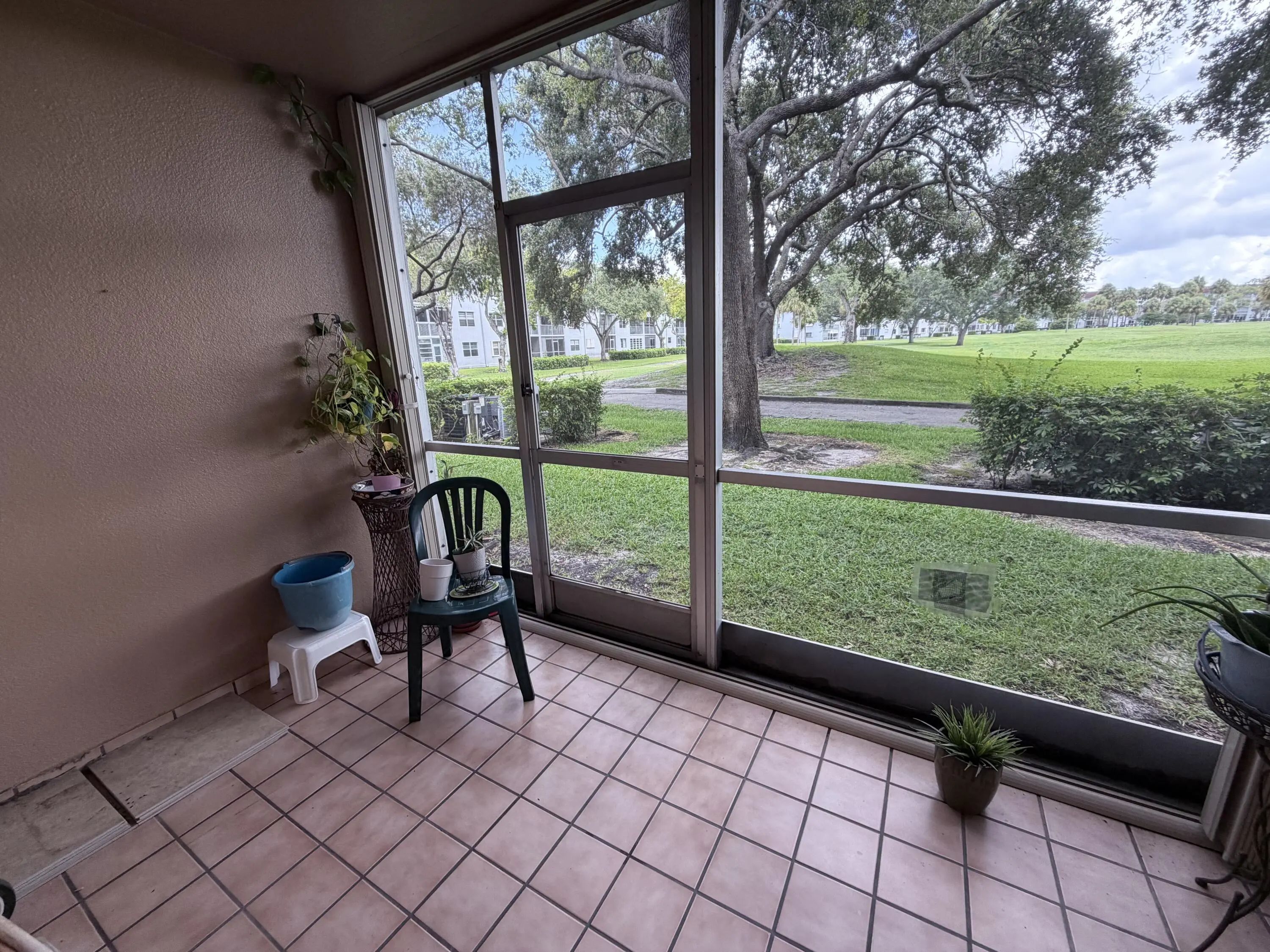 1300 Sw 125th Avenue #103k, Pembroke Pines