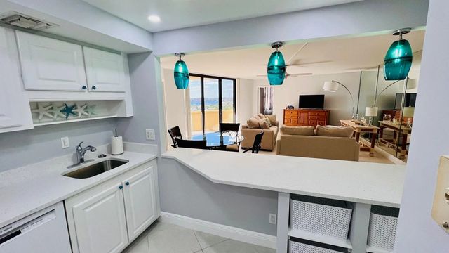 5 of 25 - 2800 N Ocean Drive #a12b, Singer Island, FL