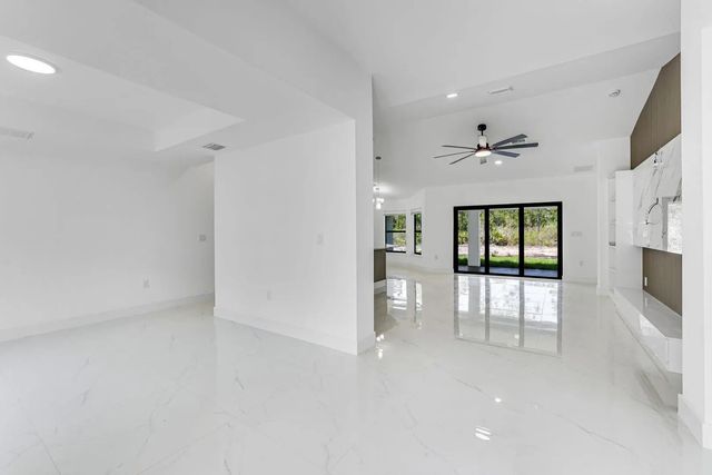 3 of 20 - 2702 50th Street Sw, Lehigh Acres, FL