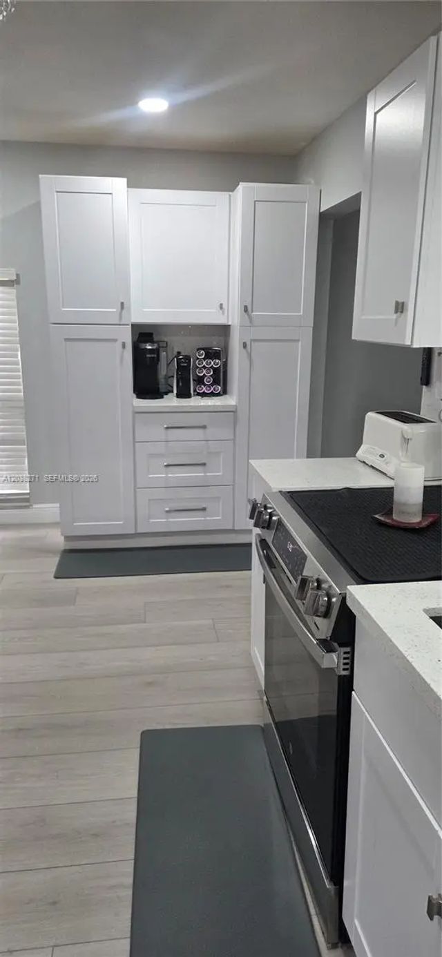3 of 22 - 7907 Nw 73rd Avenue, Tamarac, FL