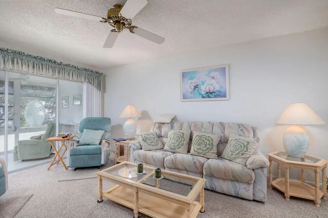 5 of 50 - 2929 Se Ocean Boulevard #130-8, Stuart, FL