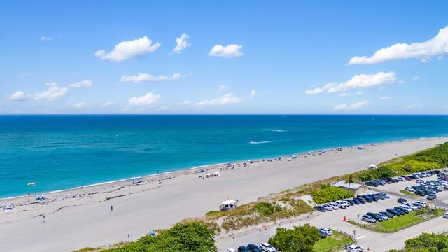 5 of 37 - 109 Half Moon Circle #c, Jupiter, FL