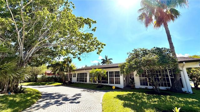 3 of 37 - 2409 Bayview Drive, Fort Lauderdale, FL