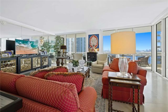 4 of 43 - 901 Brickell Key Boulevard #2408, Miami, FL
