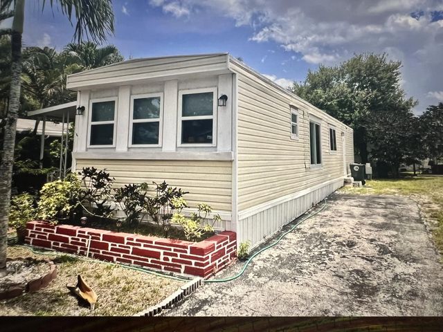 3 of 22 - 4540 Nw 68th Street, Coconut Creek, FL