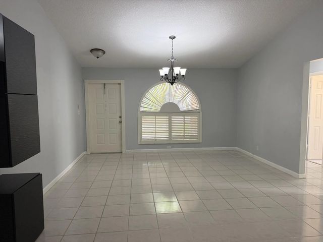 3 of 18 - 10325 Nw 48th Court, Coral Springs, FL
