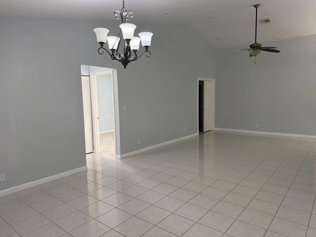 4 of 18 - 10325 Nw 48th Court, Coral Springs, FL